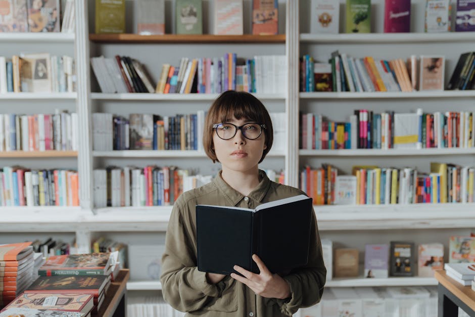 The Unseen Influence: How Book Reviews Shape the Literary Landscape and Reader Choices