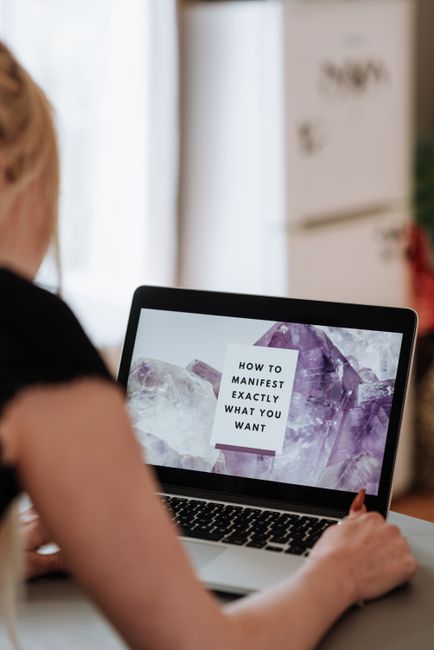 How to Manifest Your Desired Future: The Definitive Guide