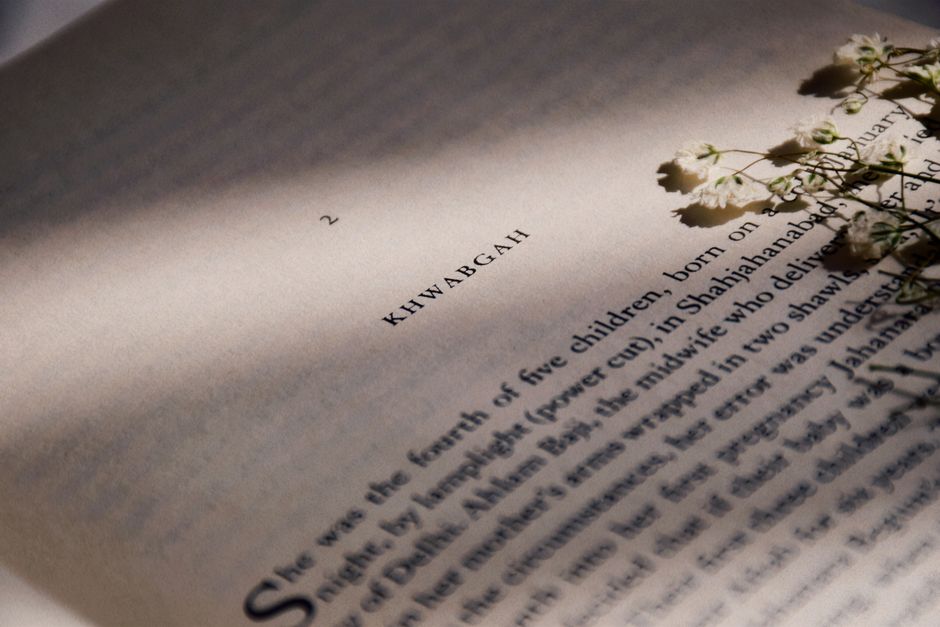 Book Review: The Prophet by Kahlil Gibran — Summary & Lessons