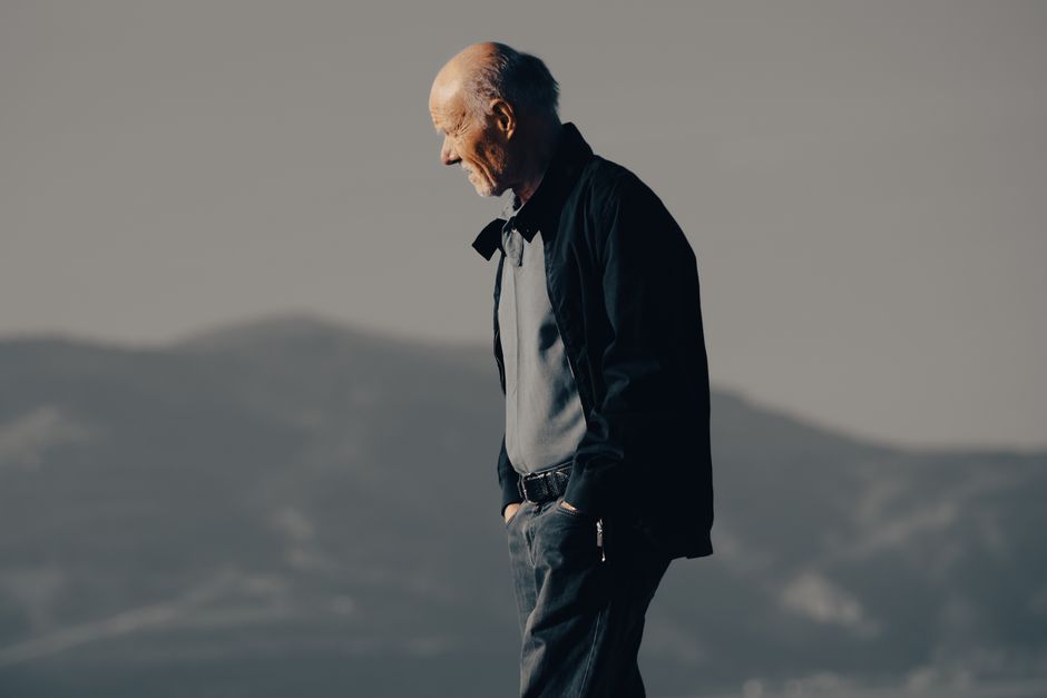 Man's Search for Meaning Review: Frankl's Lessons on Suffering